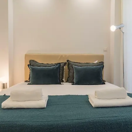 아파트 Charming 2 Bedroom In Baixa Chiado *