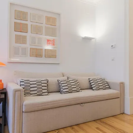 Charming 2 Bedroom In Baixa Chiado 아파트 *