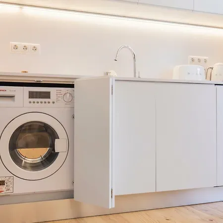Charming 2 Bedroom In Baixa Chiado 아파트 리스본