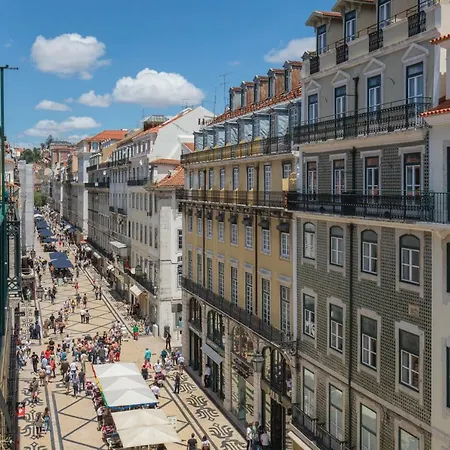 Charming 2 Bedroom In Baixa Chiado 아파트 리스본
