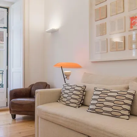 Charming 2 Bedroom In Baixa Chiado