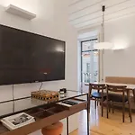 Charming 2 Bedroom In Baixa Chiado